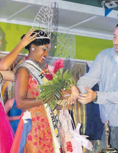 St. Maarten D’shnay Mathew York was crowned the first-ever Miss Dutch Caribbean Islands Queen in Saba early Friday morning. At right is Commissioner of Culture Bruce Zagers.